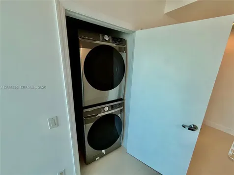 60 SW 13th Street Miami FL 33130