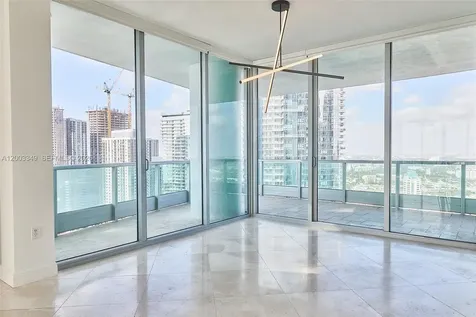 900 Biscayne Boulevard Miami FL 33132