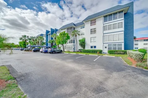 4770 NW 21st Street Lauderhill FL 33313
