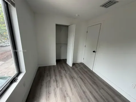 628 SW 21st Avenue Miami FL 33135