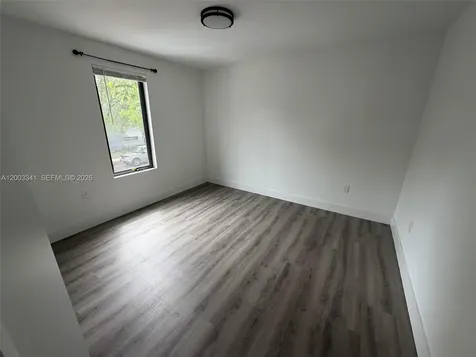 628 SW 21st Avenue Miami FL 33135