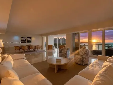 600 Grapetree Drive Key Biscayne FL 33149