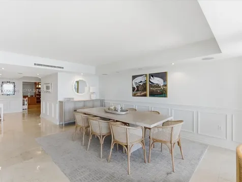 600 Grapetree Drive Key Biscayne FL 33149