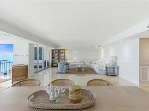 600 Grapetree Drive Key Biscayne FL 33149