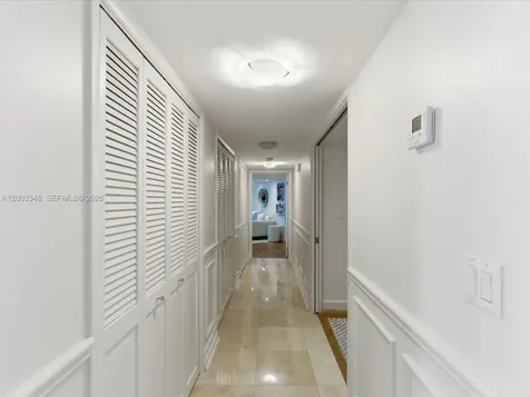 600 Grapetree Drive Key Biscayne FL 33149