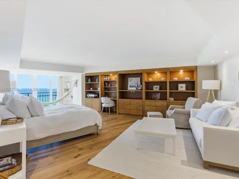 600 Grapetree Drive Key Biscayne FL 33149