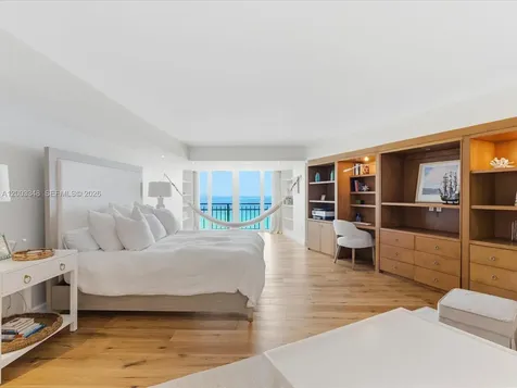 600 Grapetree Drive Key Biscayne FL 33149