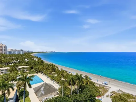 600 Grapetree Drive Key Biscayne FL 33149