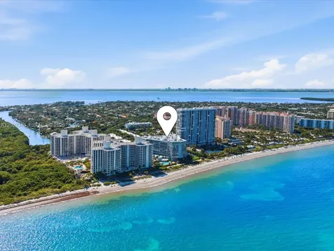 600 Grapetree Drive Key Biscayne FL 33149