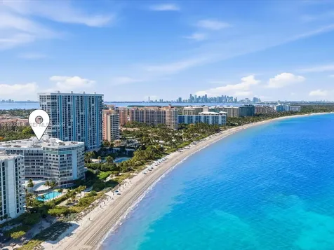 600 Grapetree Drive Key Biscayne FL 33149