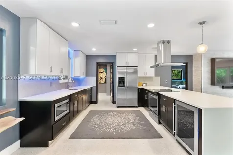 2825 NW 10th Avenue Wilton Manors FL 33311