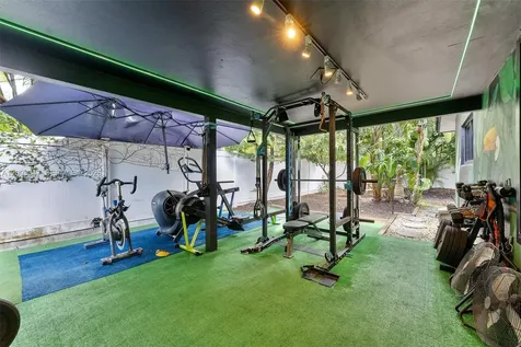 2825 NW 10th Avenue Wilton Manors FL 33311