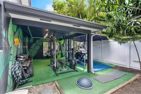 2825 NW 10th Avenue Wilton Manors FL 33311