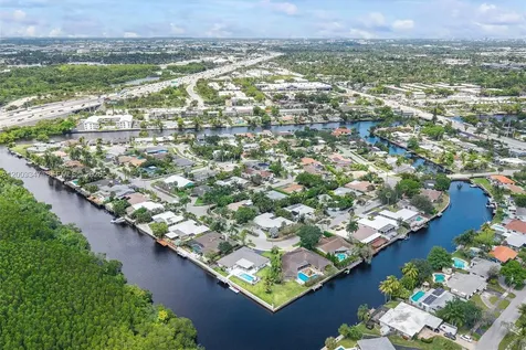 2825 NW 10th Avenue Wilton Manors FL 33311