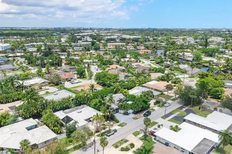 2825 NW 10th Avenue Wilton Manors FL 33311