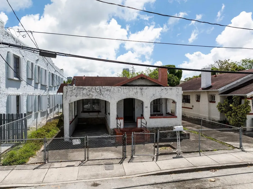 311 SW 10th Avenue Miami FL 33130