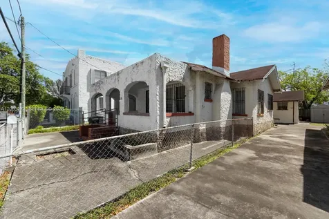 311 SW 10th Avenue Miami FL 33130
