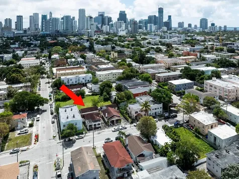 311 SW 10th Avenue Miami FL 33130