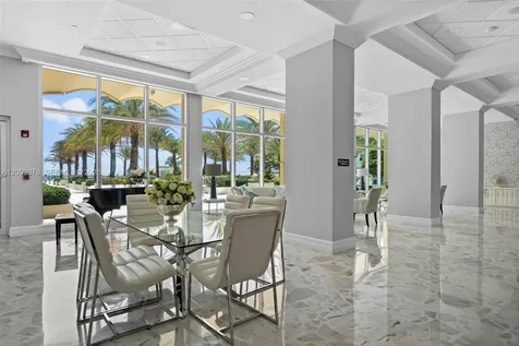 2501 S Ocean Drive Hollywood FL 33019