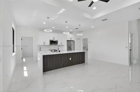 3903 SW 11 Lehigh Acres FL 33976