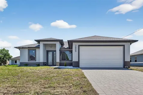 3903 SW 11 Lehigh Acres FL 33976