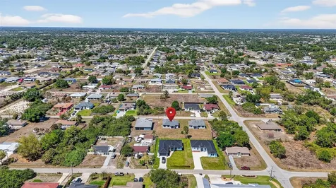 3903 SW 11 Lehigh Acres FL 33976
