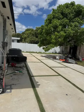 455 NW 132nd Street North Miami FL 33168