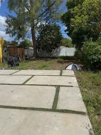 455 NW 132nd Street North Miami FL 33168