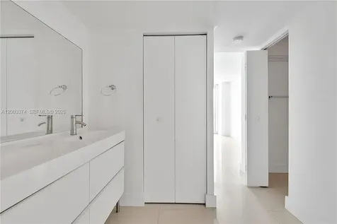100 Bayview Drive Sunny Isles Beach FL 33160