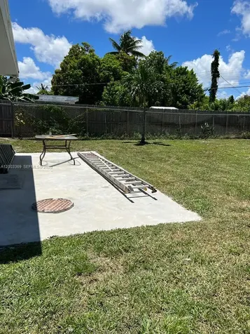2471 Dewey Street Hollywood FL 33020