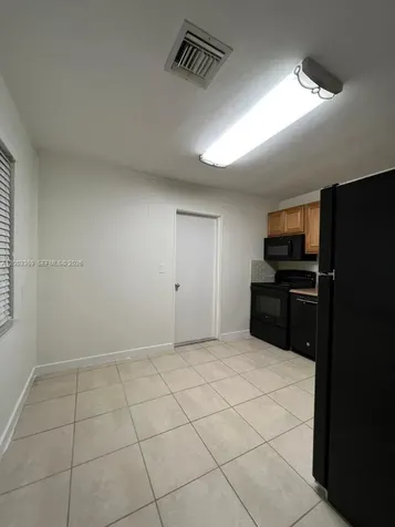 2471 Dewey Street Hollywood FL 33020