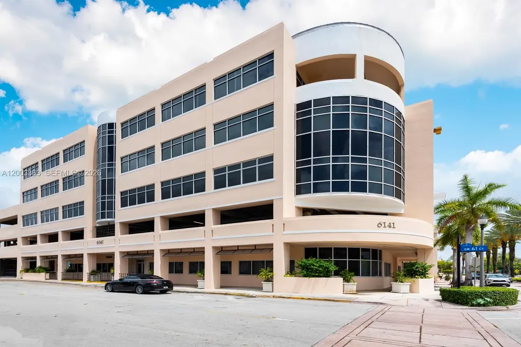 6141 Sunset Drive South Miami FL 33143