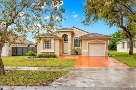 18322 SW 94th Court Palmetto Bay FL 33157