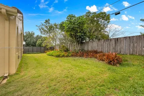 18322 SW 94th Court Palmetto Bay FL 33157