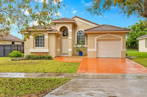 18322 SW 94th Court Palmetto Bay FL 33157