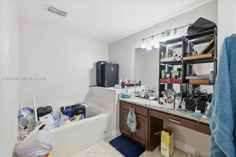 403 SW 28th Place Cape Coral FL 33991