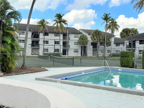 7200 NW 179th Street Hialeah FL 33015