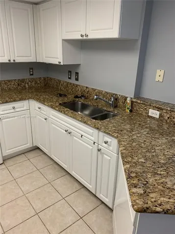 600 N Crestwood Court N Royal Palm Beach FL 33411