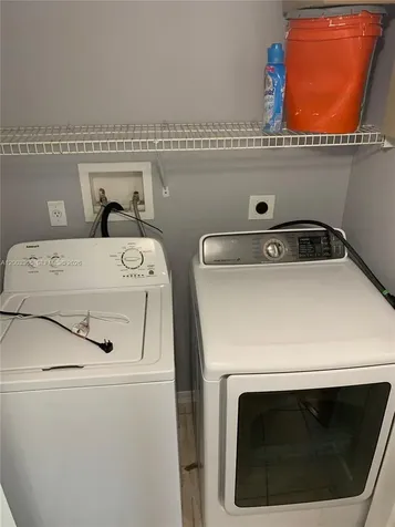 600 N Crestwood Court N Royal Palm Beach FL 33411