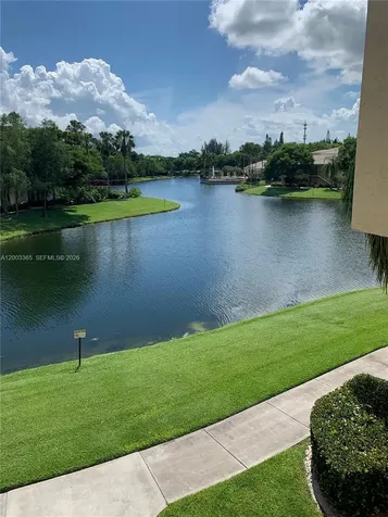 600 N Crestwood Court N Royal Palm Beach FL 33411