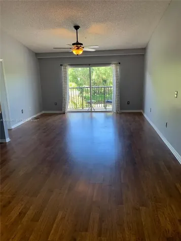 600 N Crestwood Court N Royal Palm Beach FL 33411
