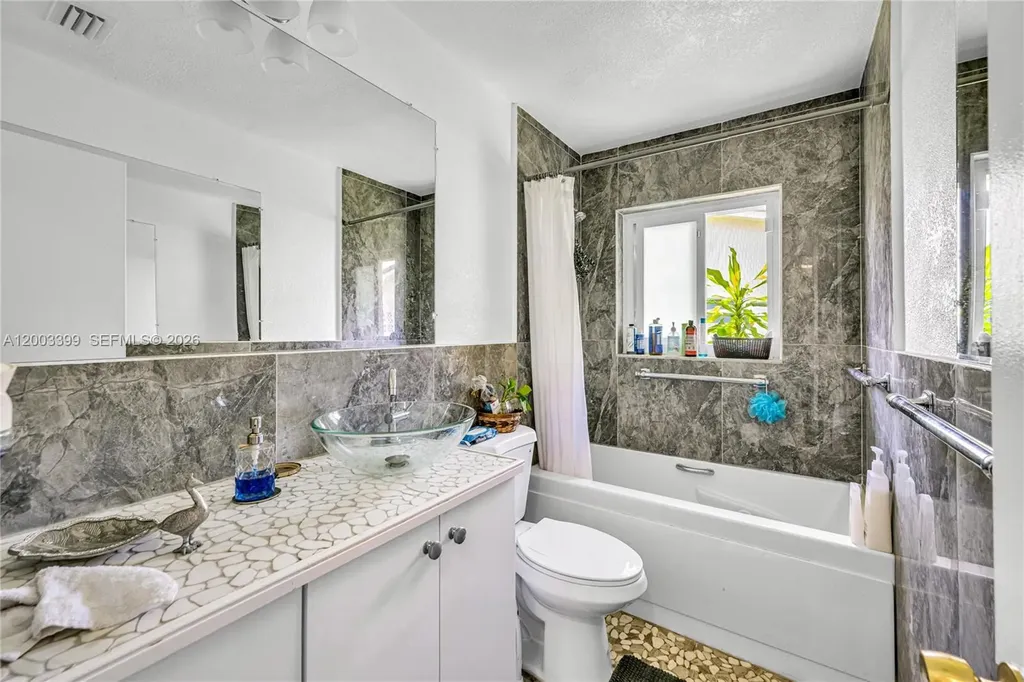 8135 NW 39th Street Coral Springs FL 33065