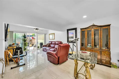 8135 NW 39th Street Coral Springs FL 33065