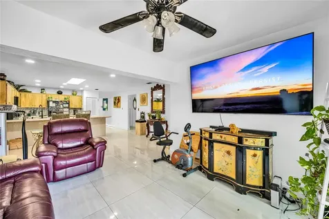 8135 NW 39th Street Coral Springs FL 33065