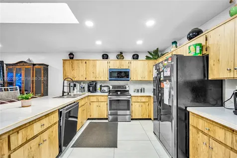 8135 NW 39th Street Coral Springs FL 33065