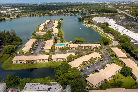 5560 Lakeside Drive Margate FL 33063
