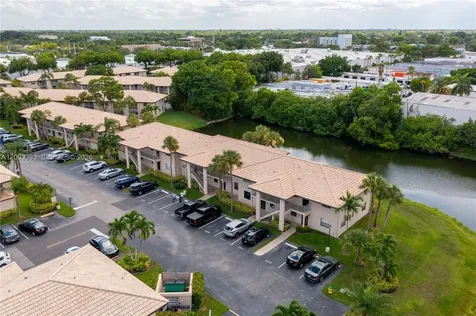 5560 Lakeside Drive Margate FL 33063