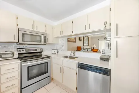5560 Lakeside Drive Margate FL 33063
