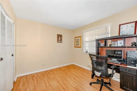5560 Lakeside Drive Margate FL 33063