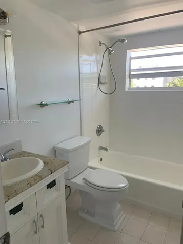 360 Meridian Avenue Miami Beach FL 33139